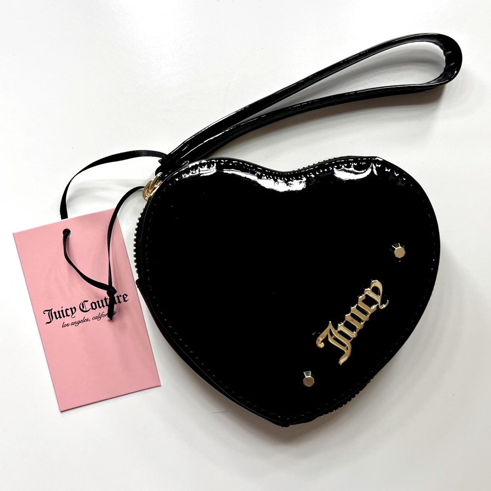 Juicy Couture 🖤 Heart Shaped Wristlet